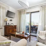 Moraiti House *