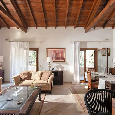 Appartement Moraiti House