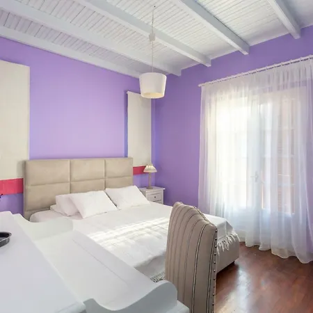 Lägenhet Moraiti House *