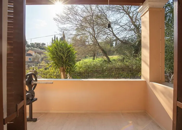 Апартаменты Moraiti House Kanali (Corfu)